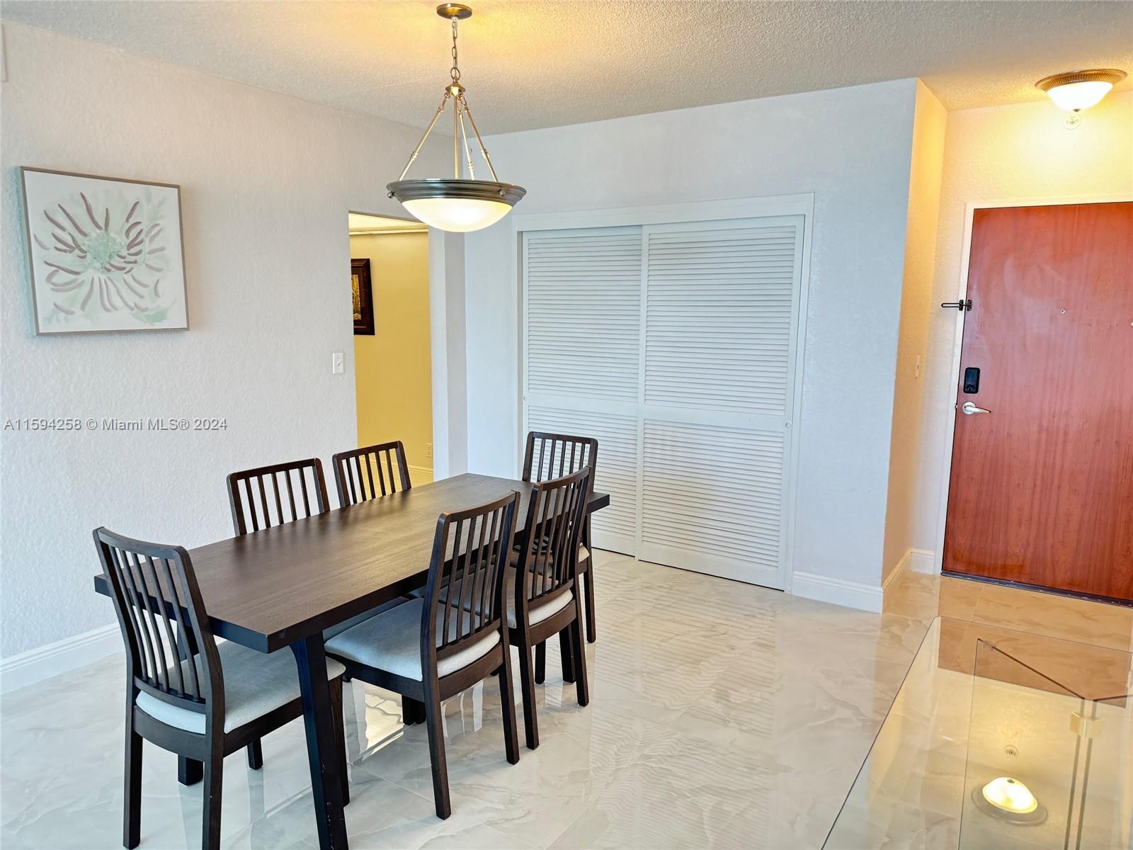 TIDES ON HOLLYWOOD BEACH - Residential Lease