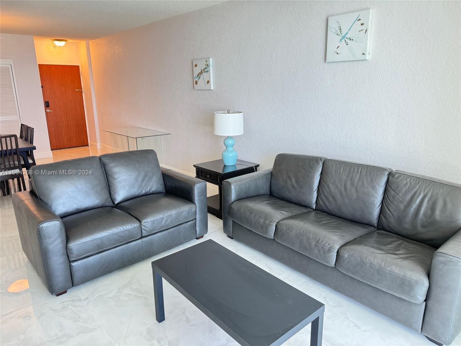 TIDES ON HOLLYWOOD BEACH - Residential Lease