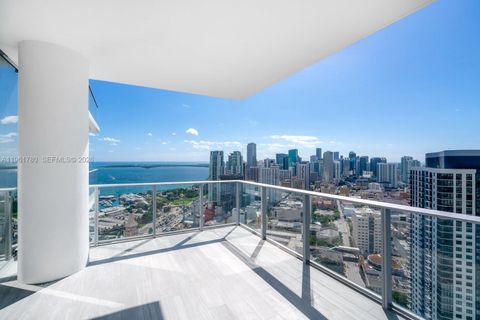 851 NE 1st Ave 3212 Miami FL 33132