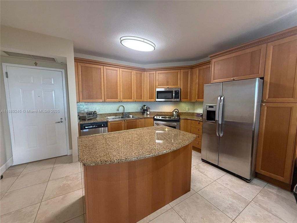 Photo of 55 Merrick Way #530, Coral Gables, FL 33134 (MLS # A11889245)