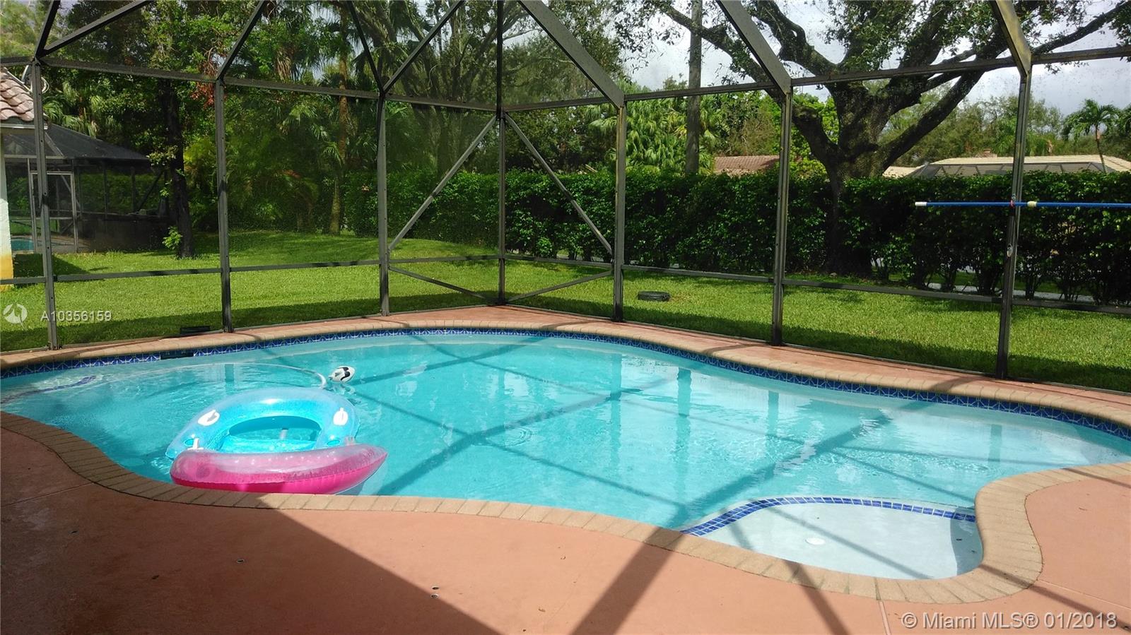 PINE RIDGE - Residential