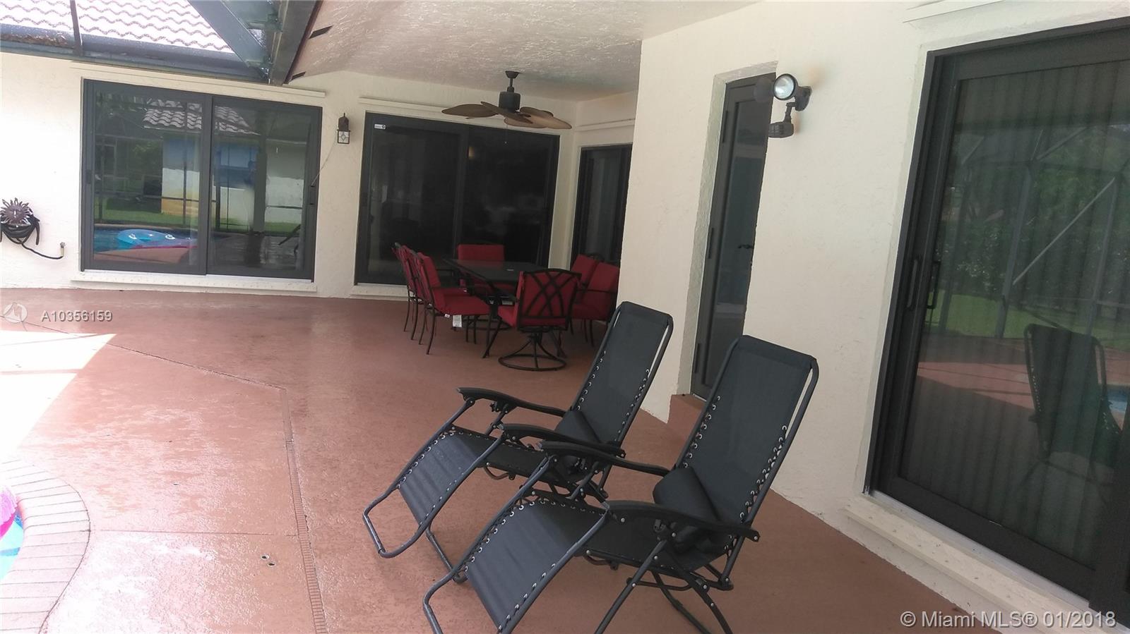 PINE RIDGE - Residential