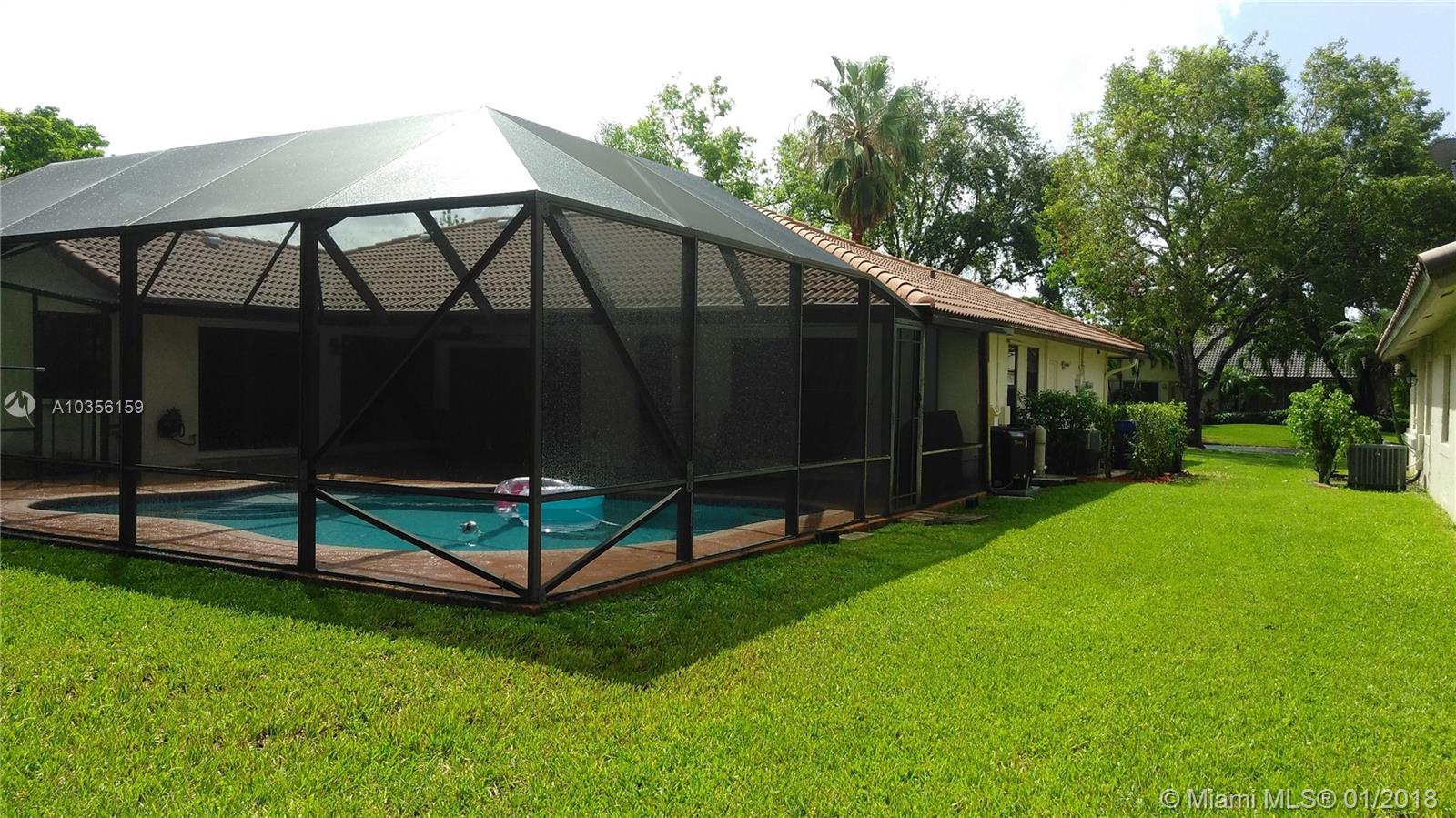 PINE RIDGE - Residential