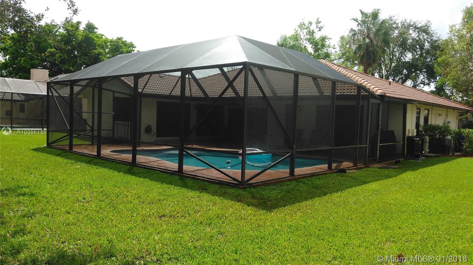 PINE RIDGE - Residential