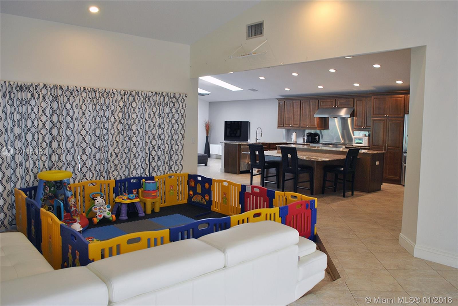 PINE RIDGE - Residential