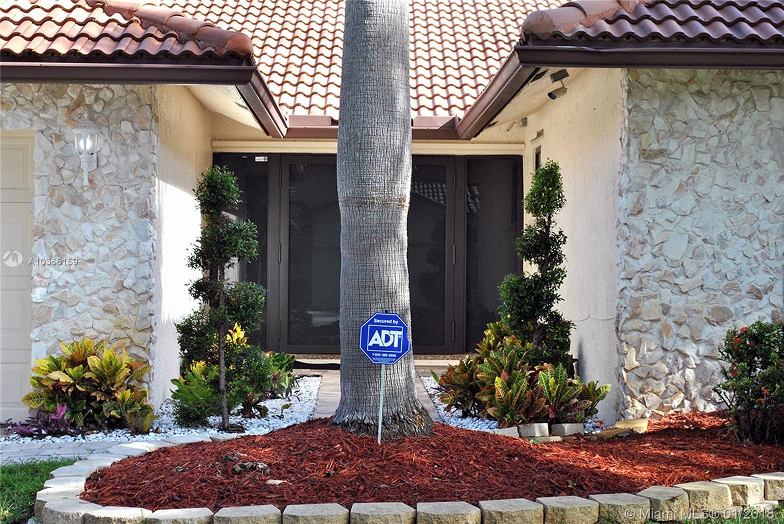 PINE RIDGE - Residential