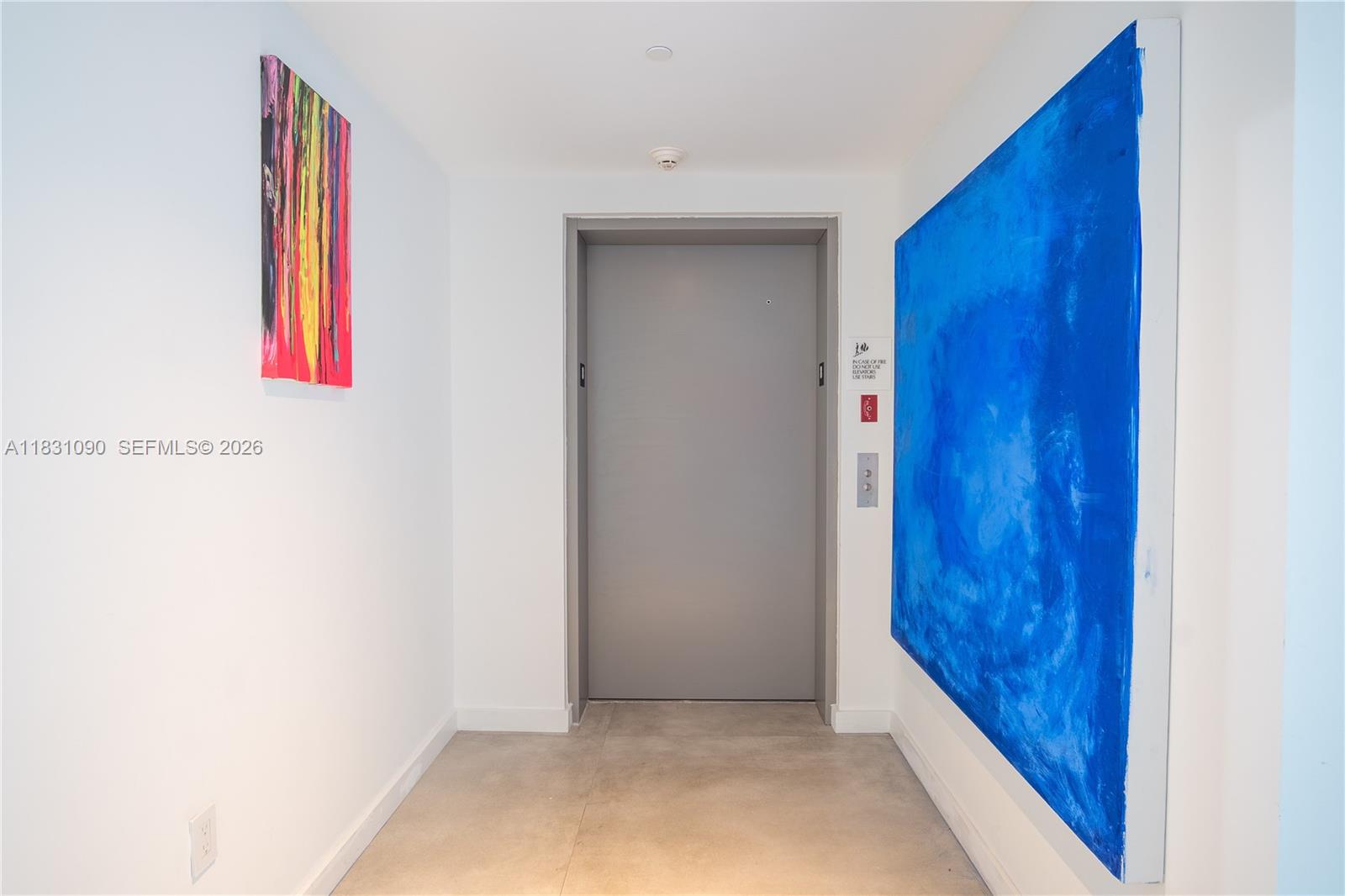 ICON BAY CONDO - Residential