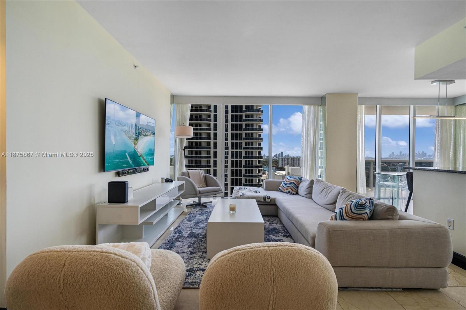 BLUE DIAMOND CONDO - Residential