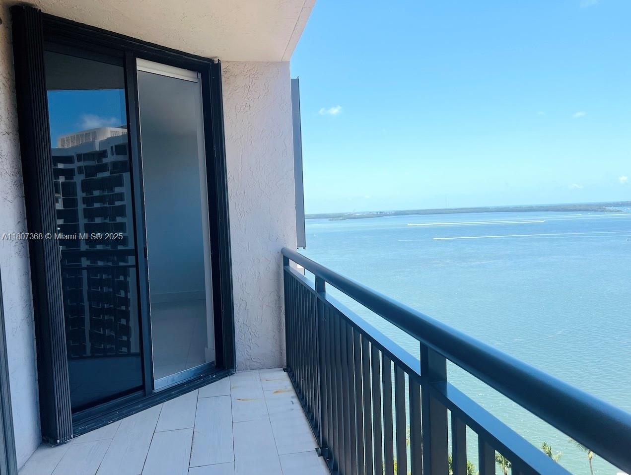 540 Brickell Key Dr 1817, Miami, Broward County, Florida - 2 Bedrooms  
2 Bathrooms - 