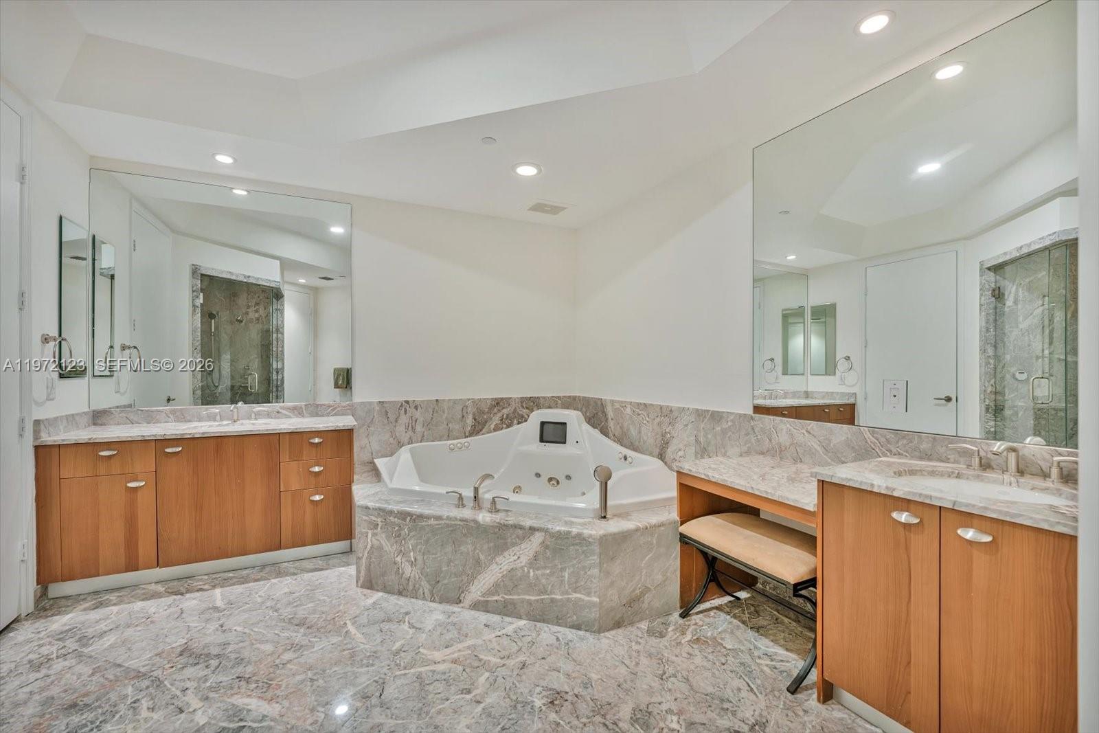 TURNBERRY OCEAN COLONY NO - Residential