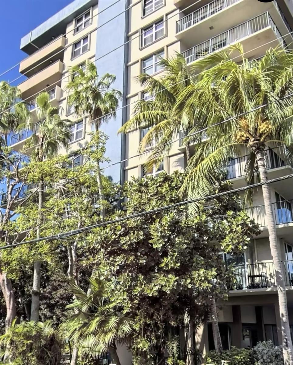 RUNAWAY BAY CONDO - Residential