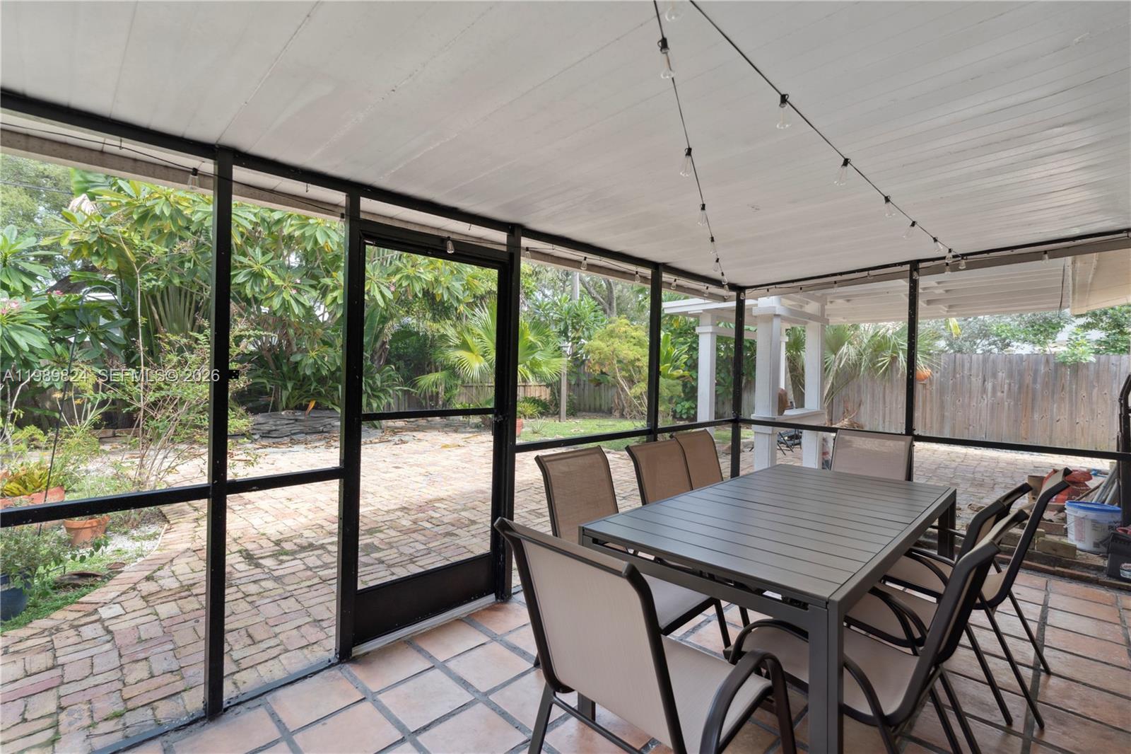 BOCA RATON SQUARE UNIT 3 - Residential