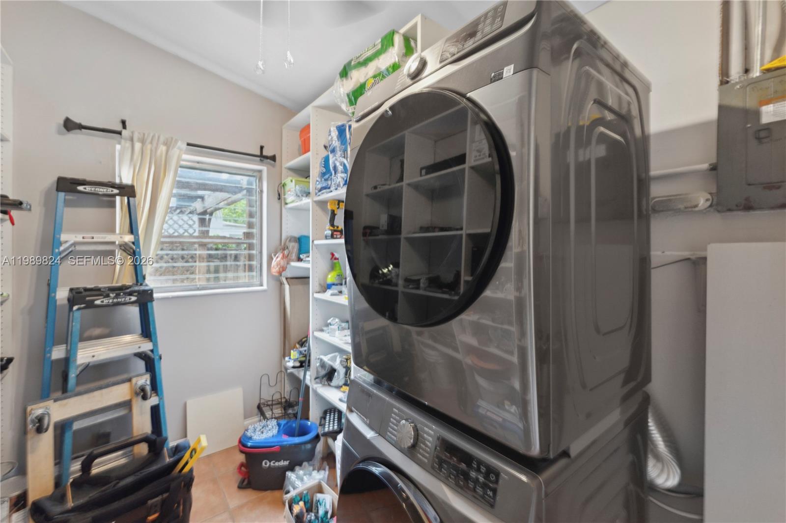 BOCA RATON SQUARE UNIT 3 - Residential