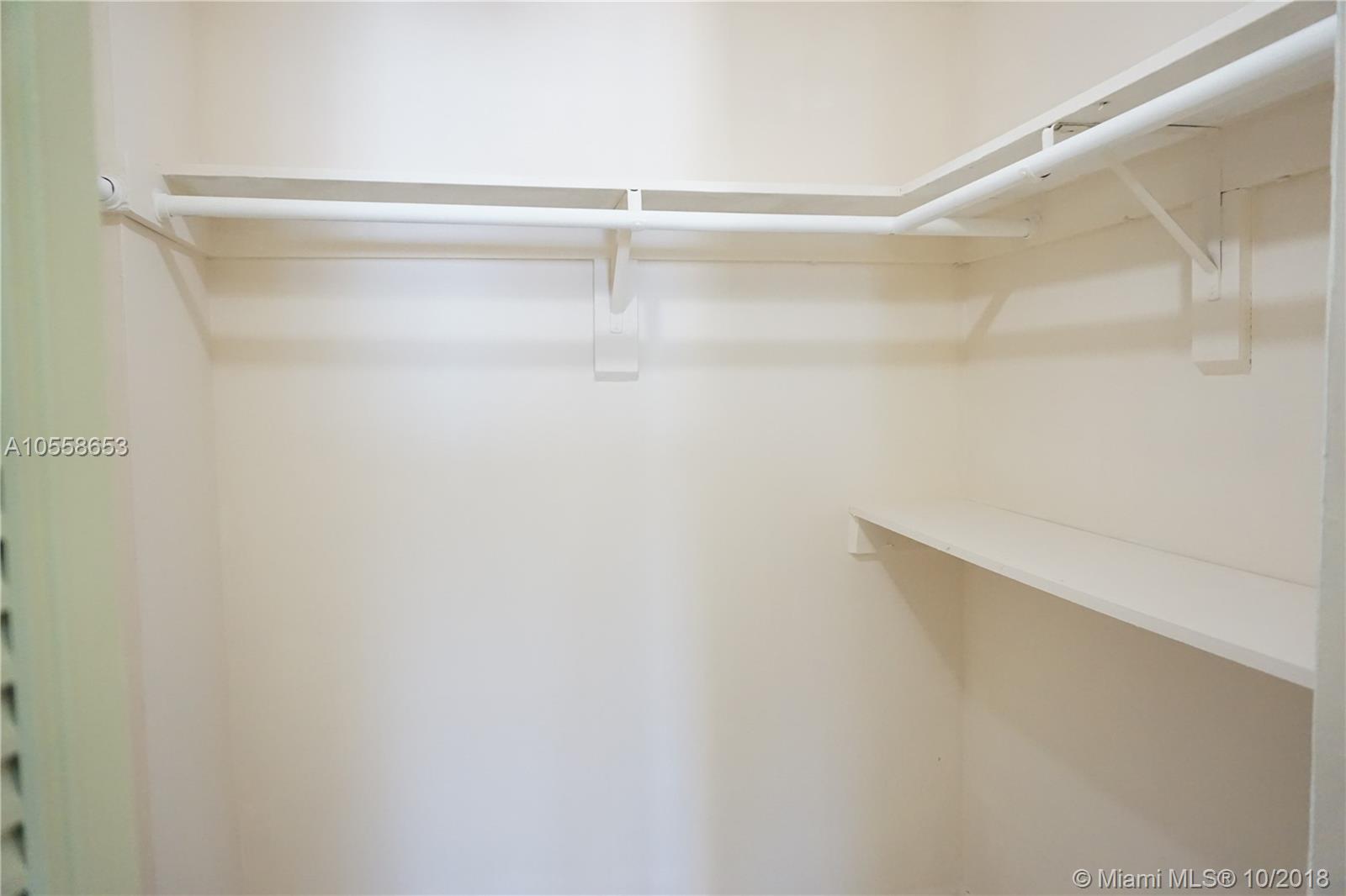 WINSTON TOWERS 100 - Residential Lease
