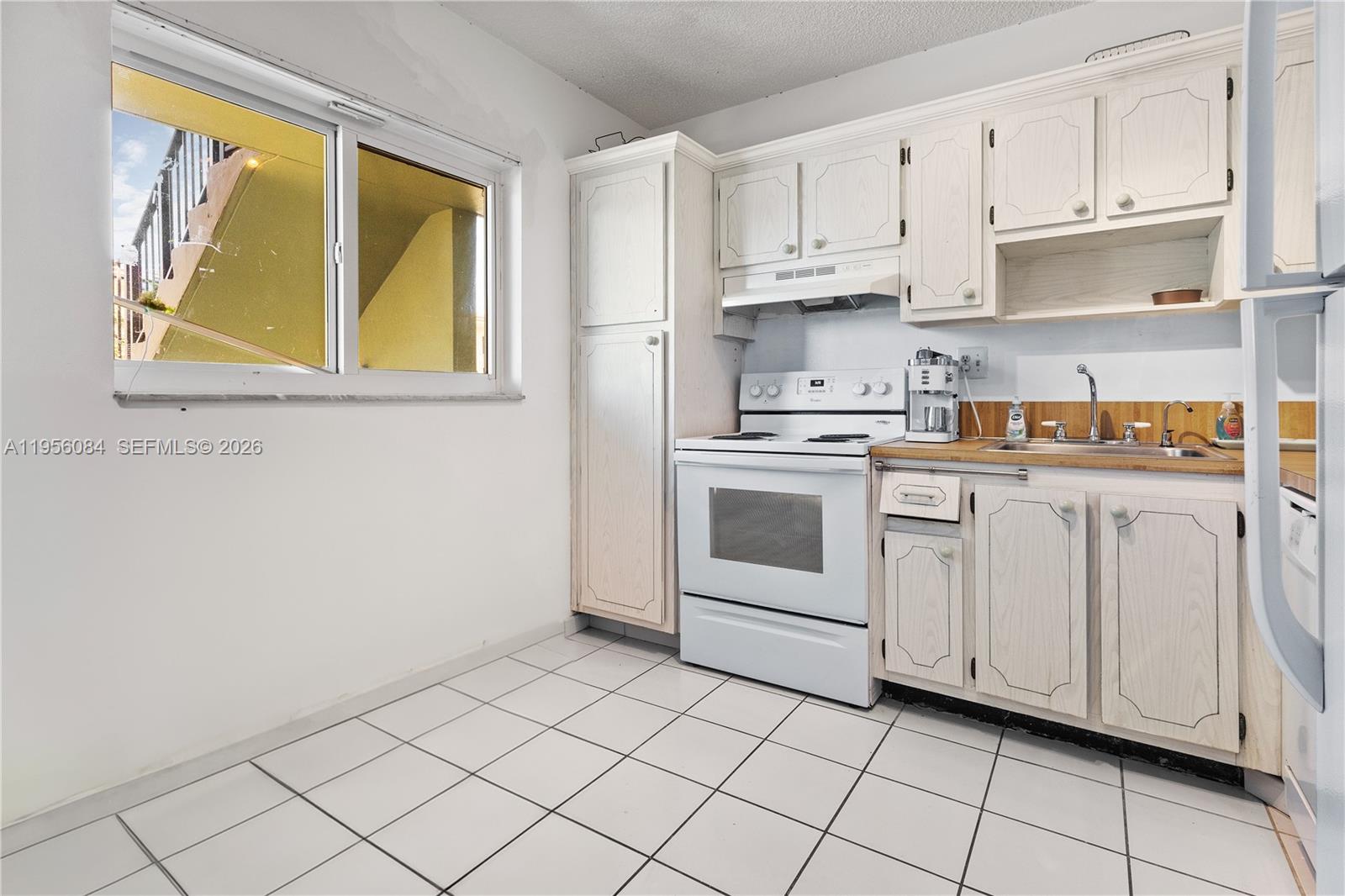 WATER BRIDGE 5 CONDO - Residential