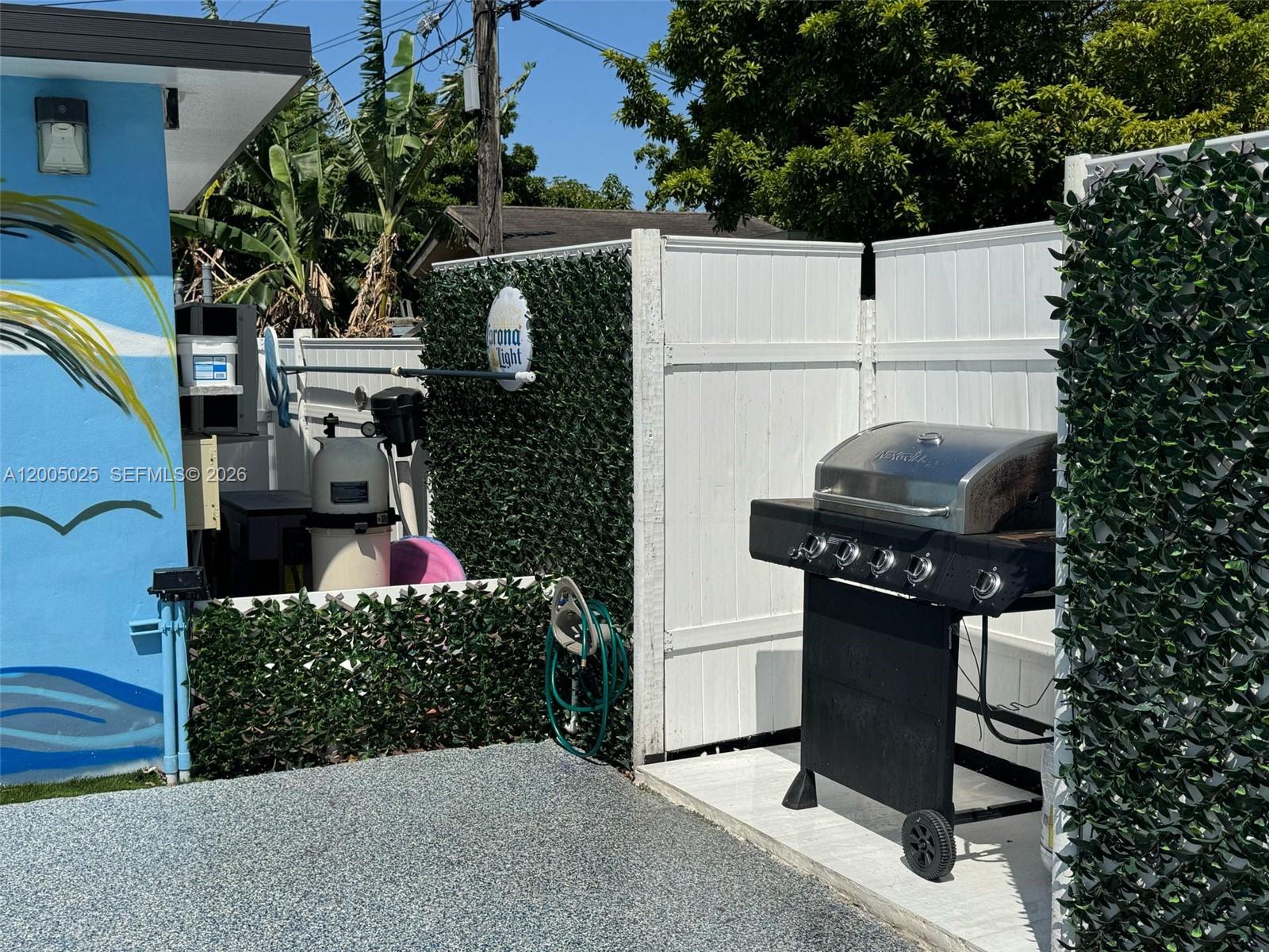 HIALEAH 13TH ADDN AMD PL - Residential