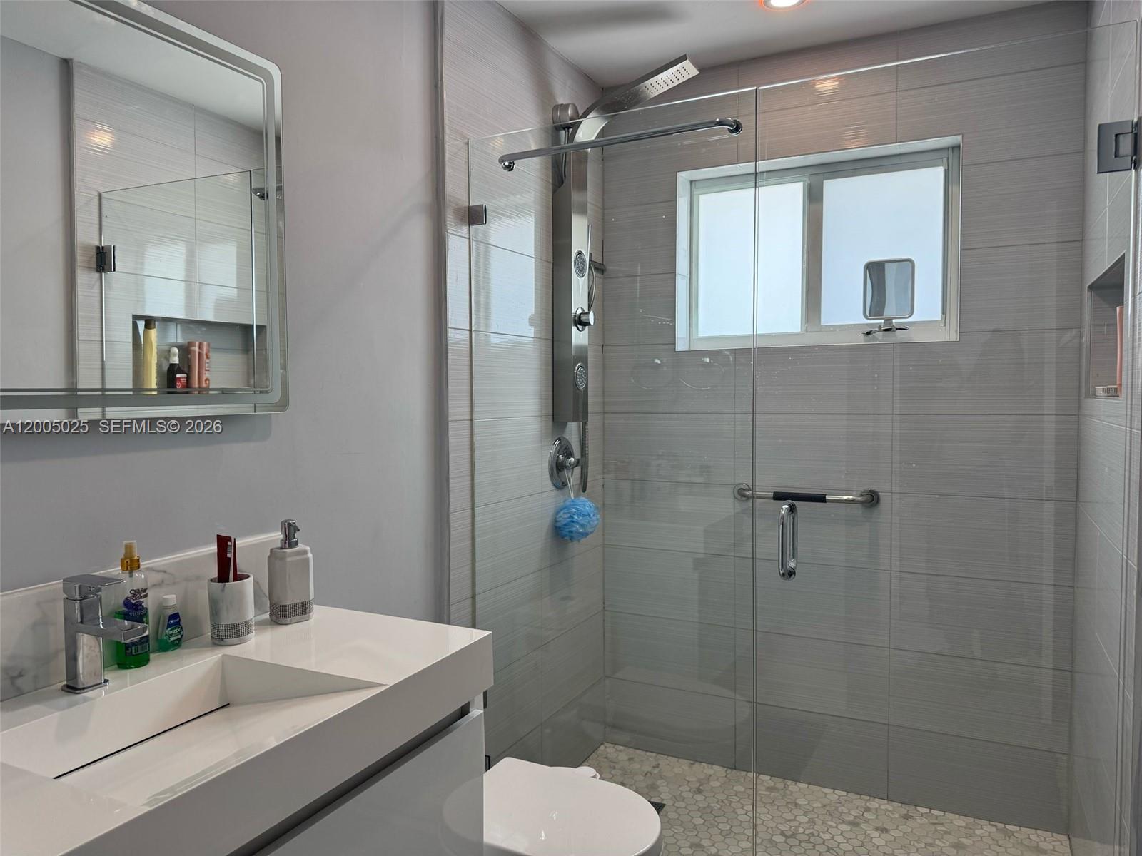 HIALEAH 13TH ADDN AMD PL - Residential