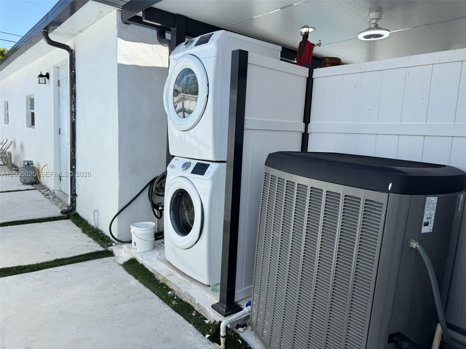 HIALEAH 13TH ADDN AMD PL - Residential