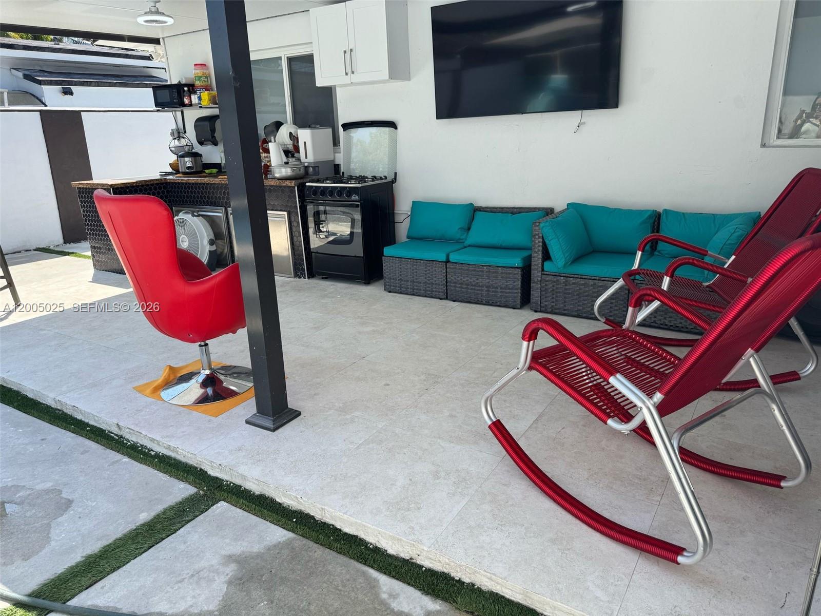 HIALEAH 13TH ADDN AMD PL - Residential