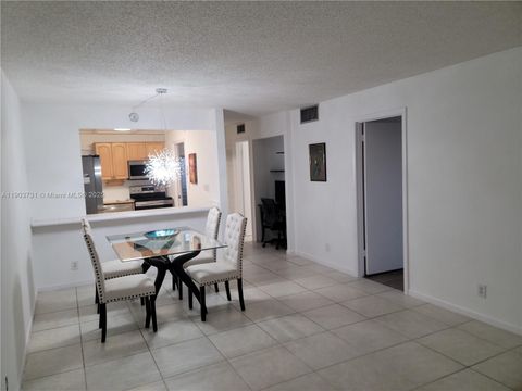 Photo of 8900 Washington Blvd #205, Pembroke Pines, FL 33025 (MLS # A11903731) Photo of 8900 Washington Blvd #205, Pembroke Pines, FL 33025 (MLS # A11903731)