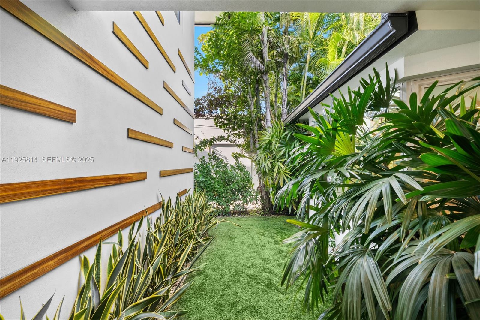 HOLLEMAN PARK - Residential