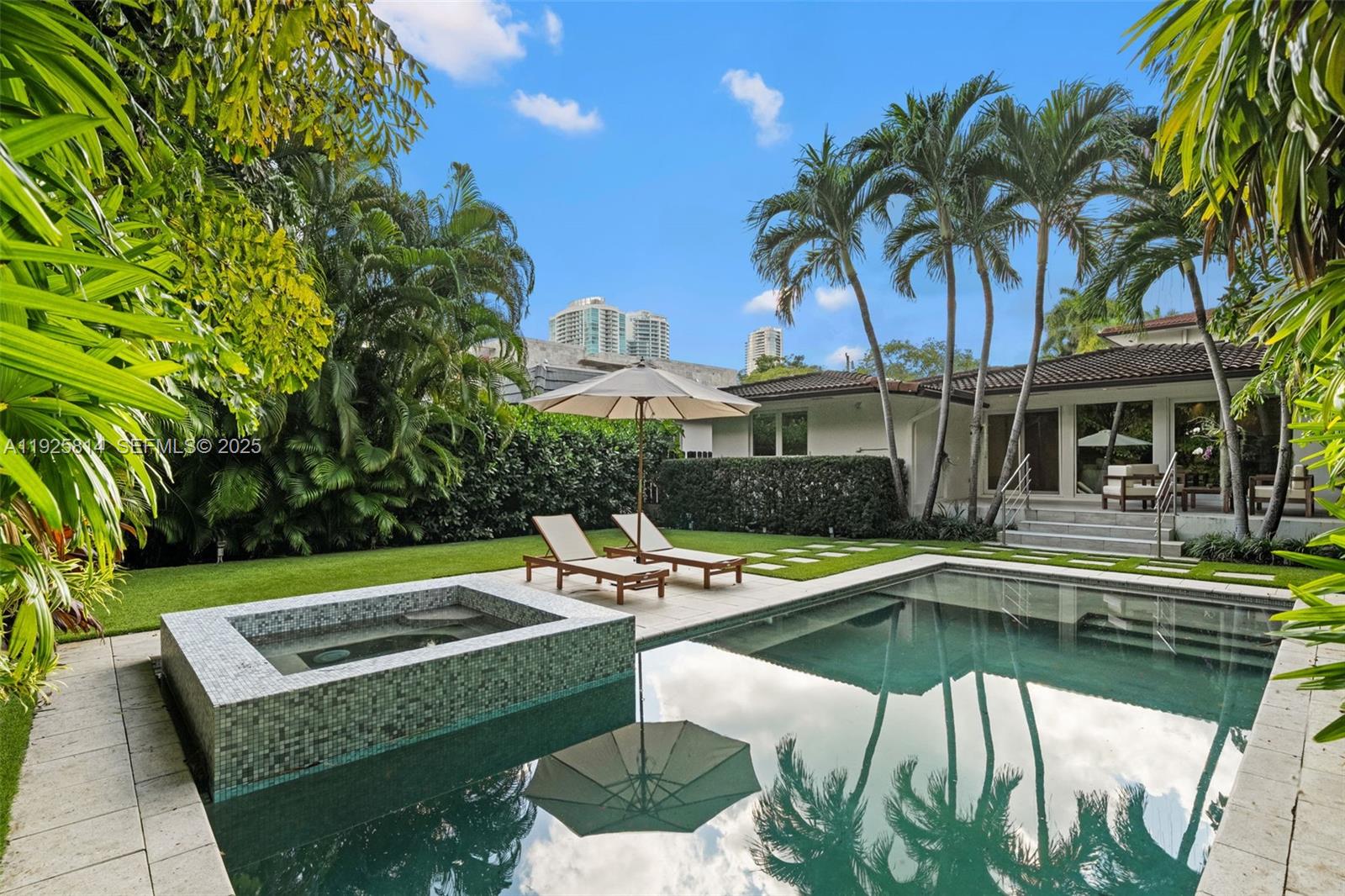 HOLLEMAN PARK - Residential