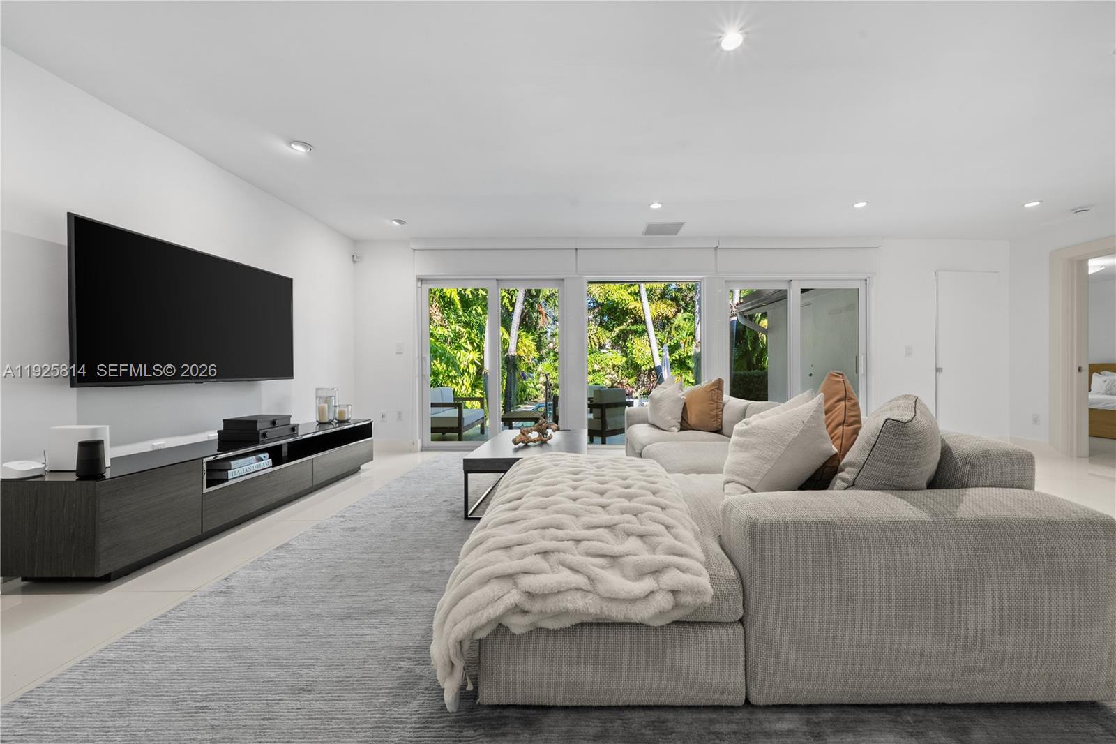 HOLLEMAN PARK - Residential