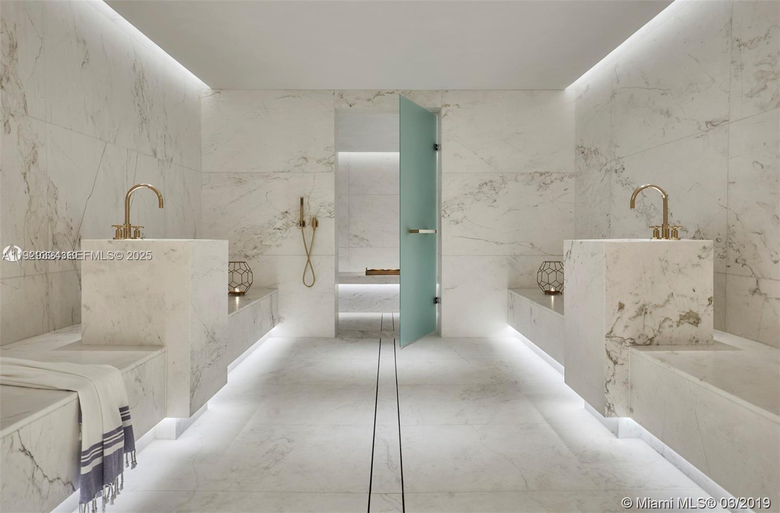 SURF CLUB CONDO - Residential