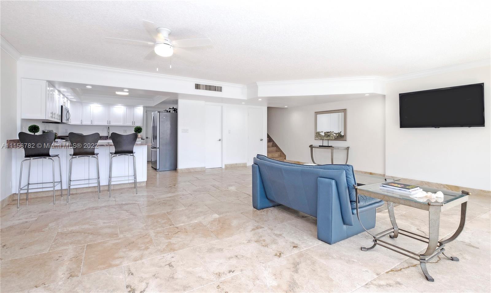 SILVER THATCH ATLANTIC PL - Residential