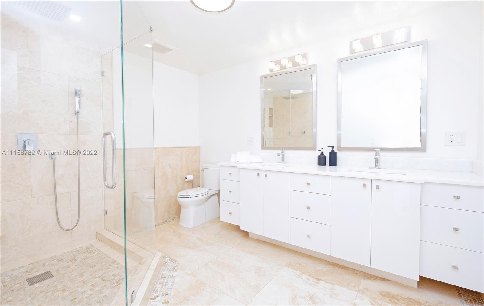 SILVER THATCH ATLANTIC PL - Residential