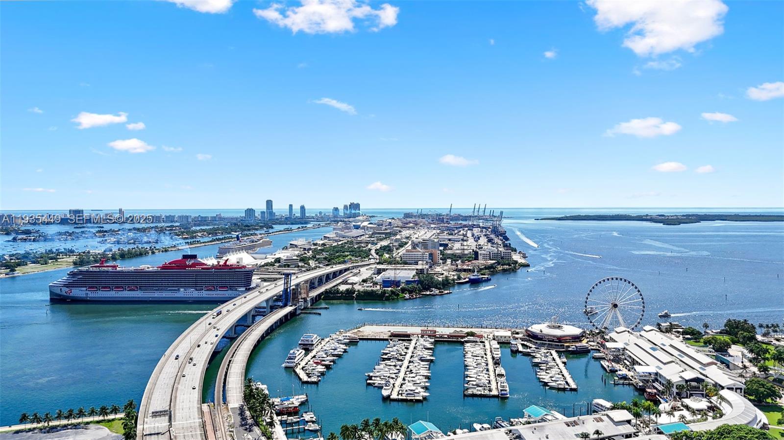 DOWNTOWN MIAMI - Residential