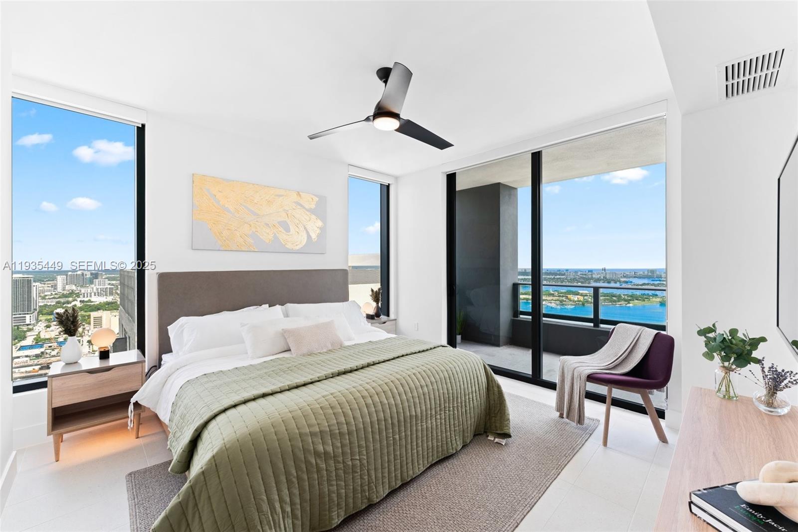 DOWNTOWN MIAMI - Residential