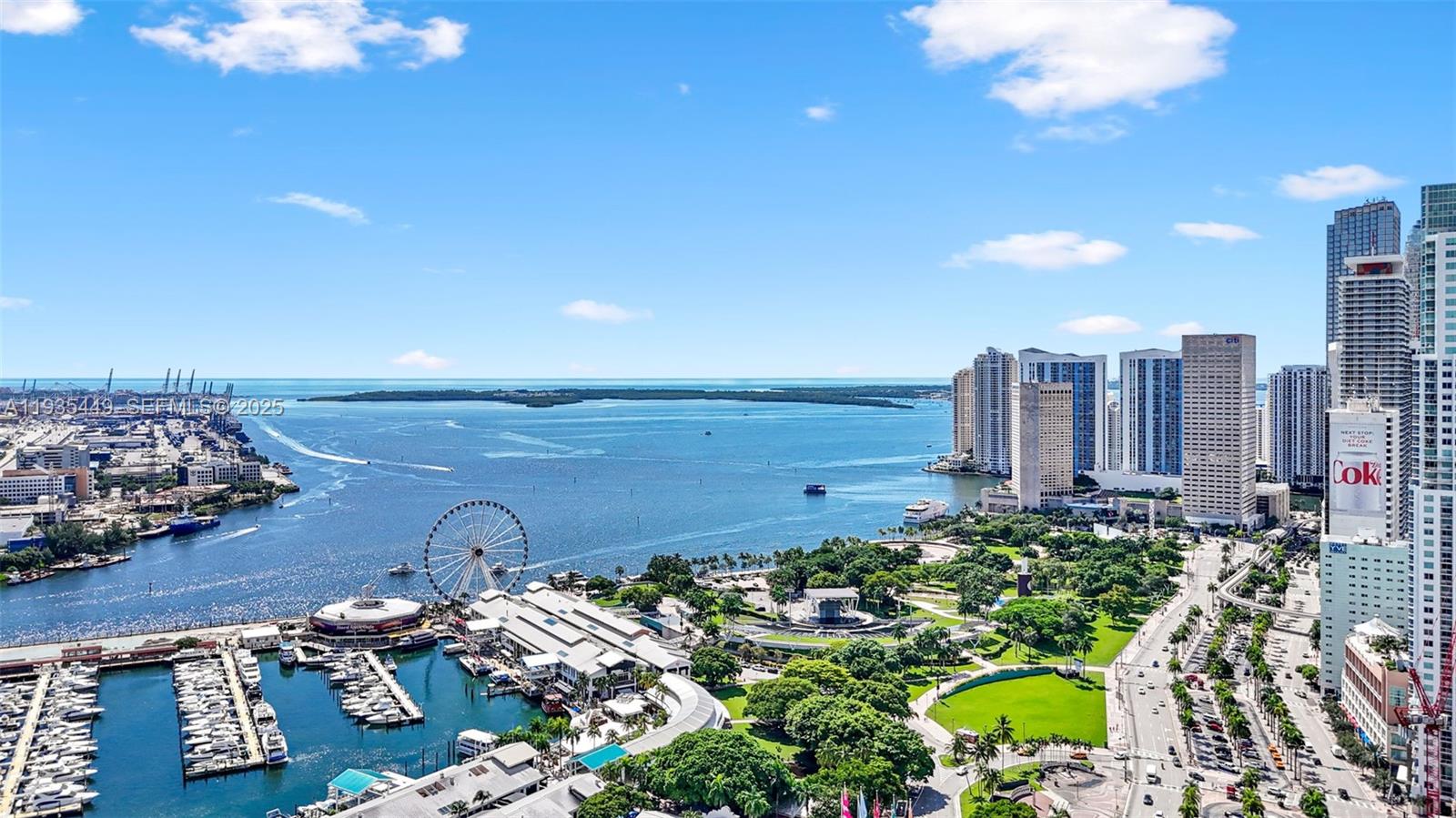 DOWNTOWN MIAMI - Residential