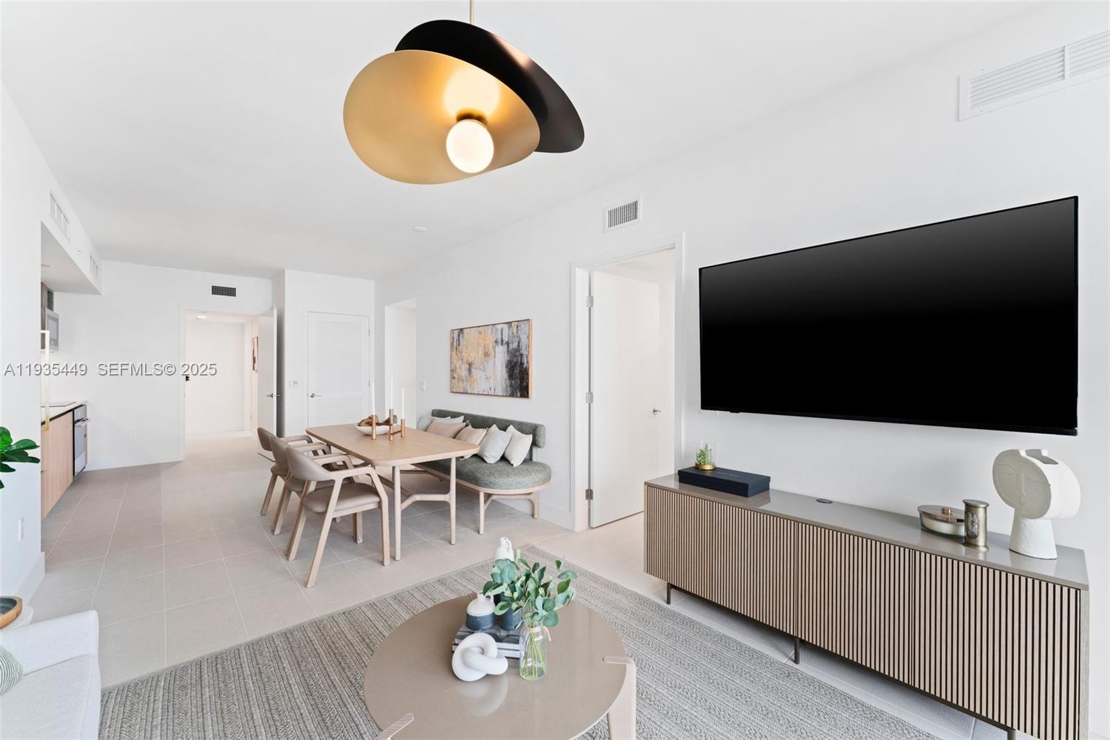 DOWNTOWN MIAMI - Residential