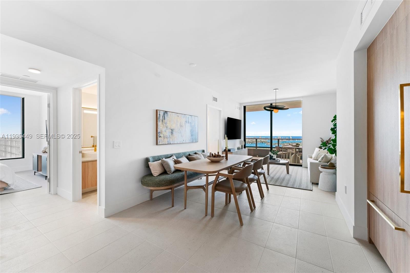 DOWNTOWN MIAMI - Residential