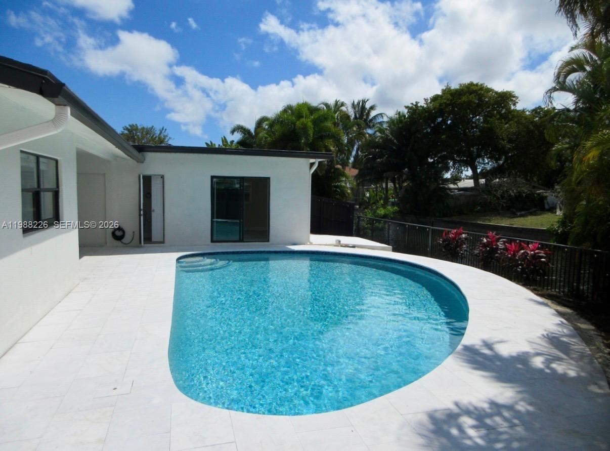 royal palm acres - Residential