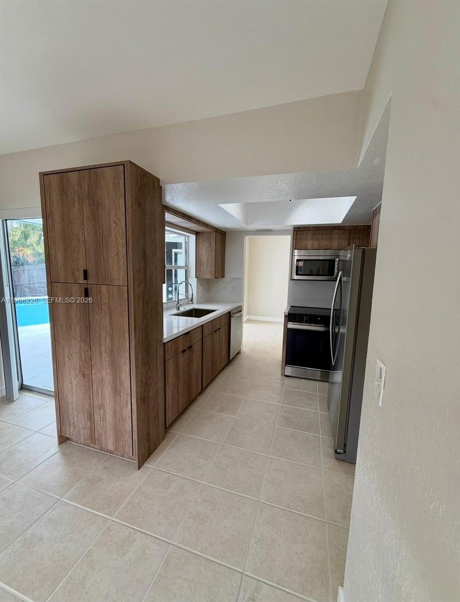 royal palm acres - Residential