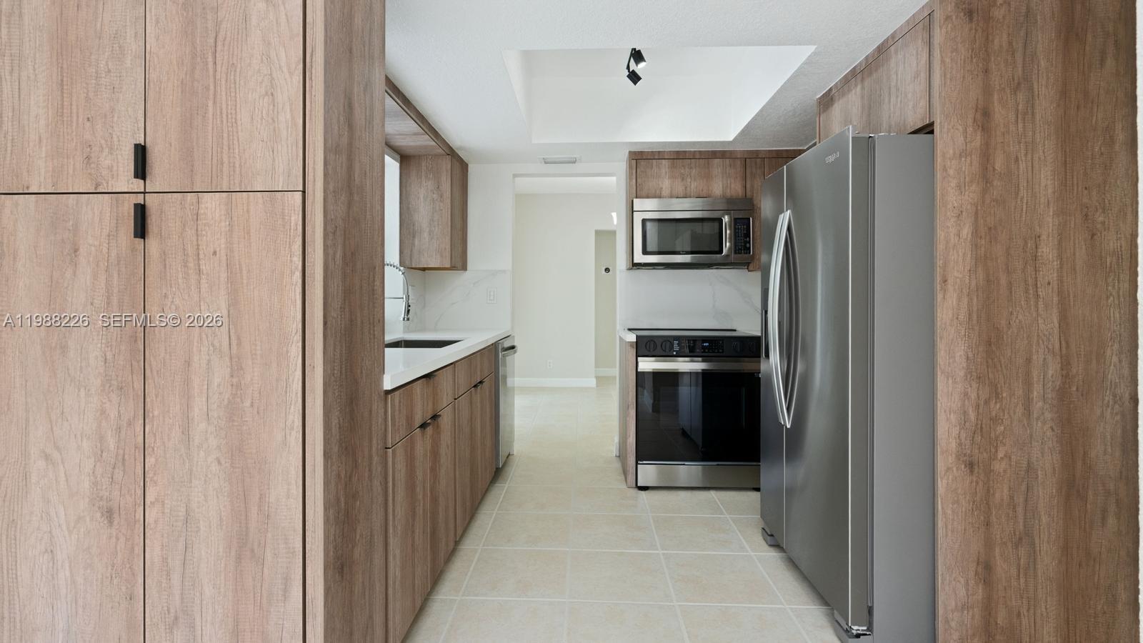 royal palm acres - Residential