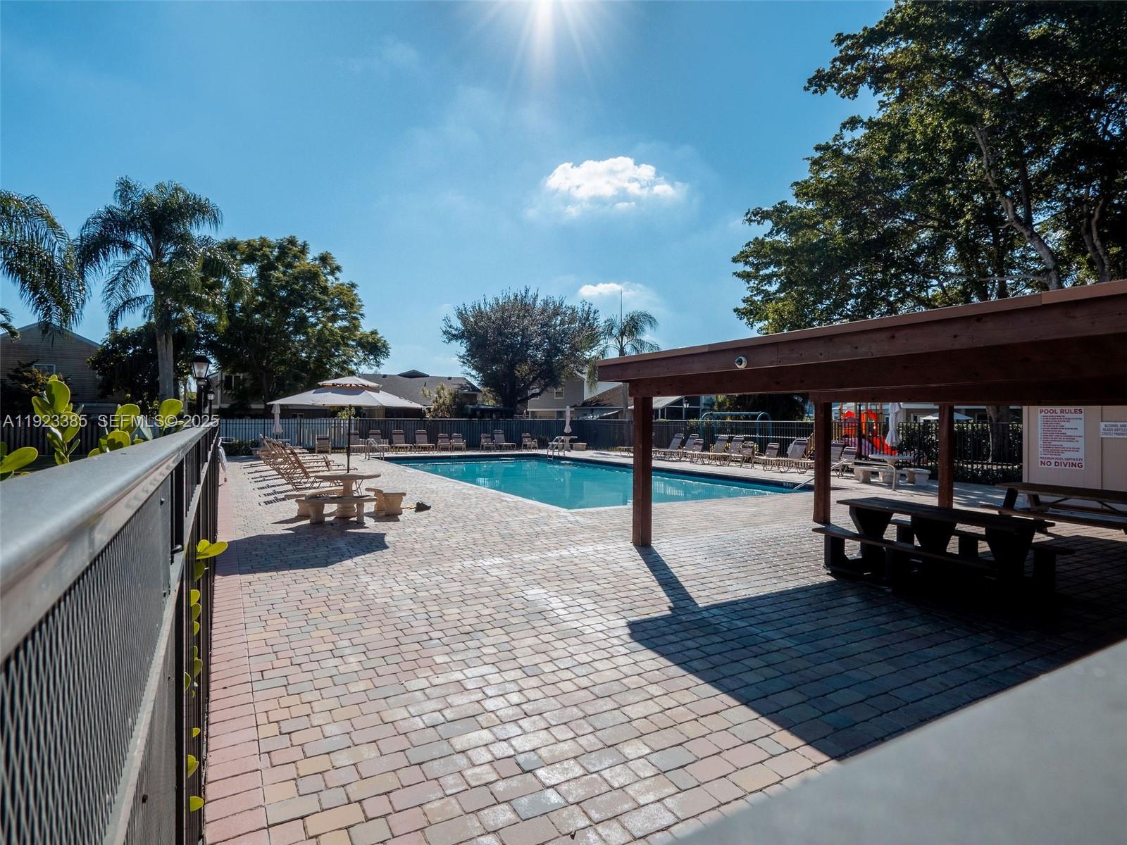 WATERSIDE VILLAGE THREE C - Residential