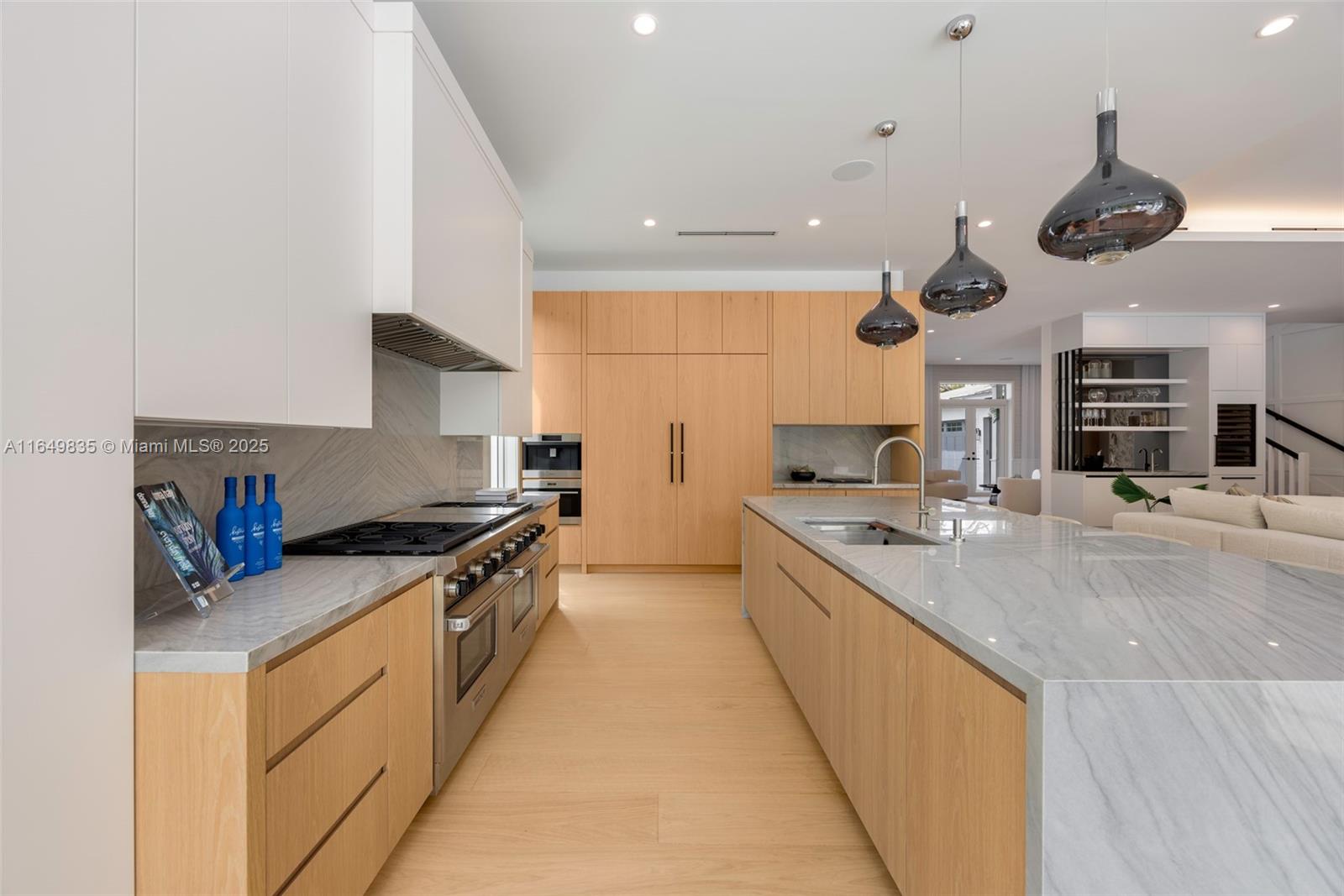 W T HARDEES SUB - Residential