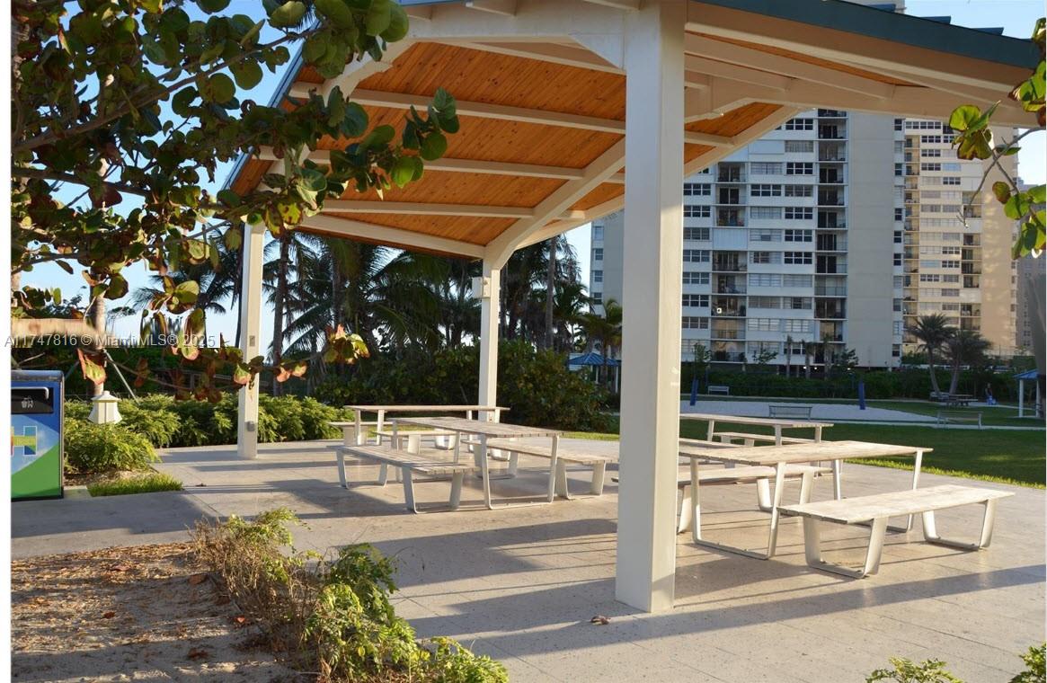 OCEANVIEW PARK CONDO - Residential