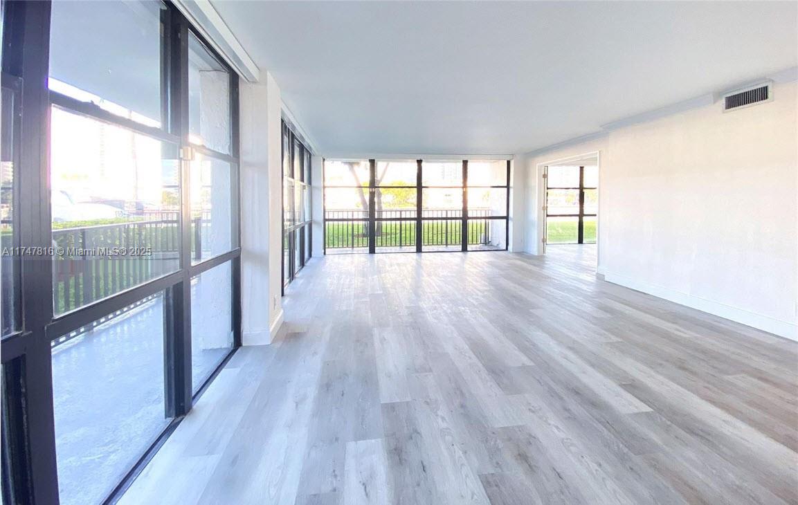 OCEANVIEW PARK CONDO - Residential