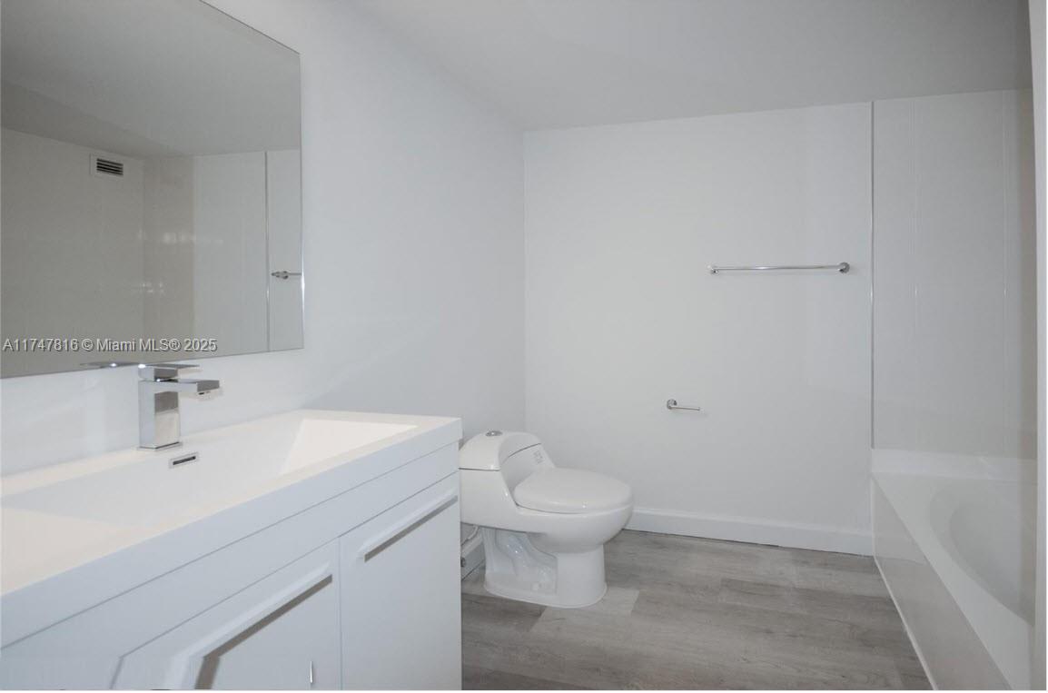 OCEANVIEW PARK CONDO - Residential