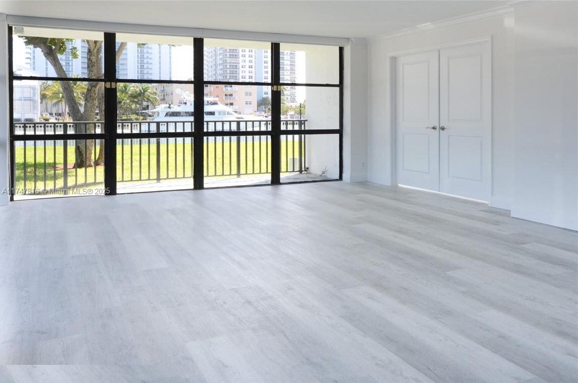 OCEANVIEW PARK CONDO - Residential