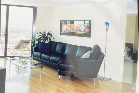 1000 Quayside Ter 806 Miami FL 33138