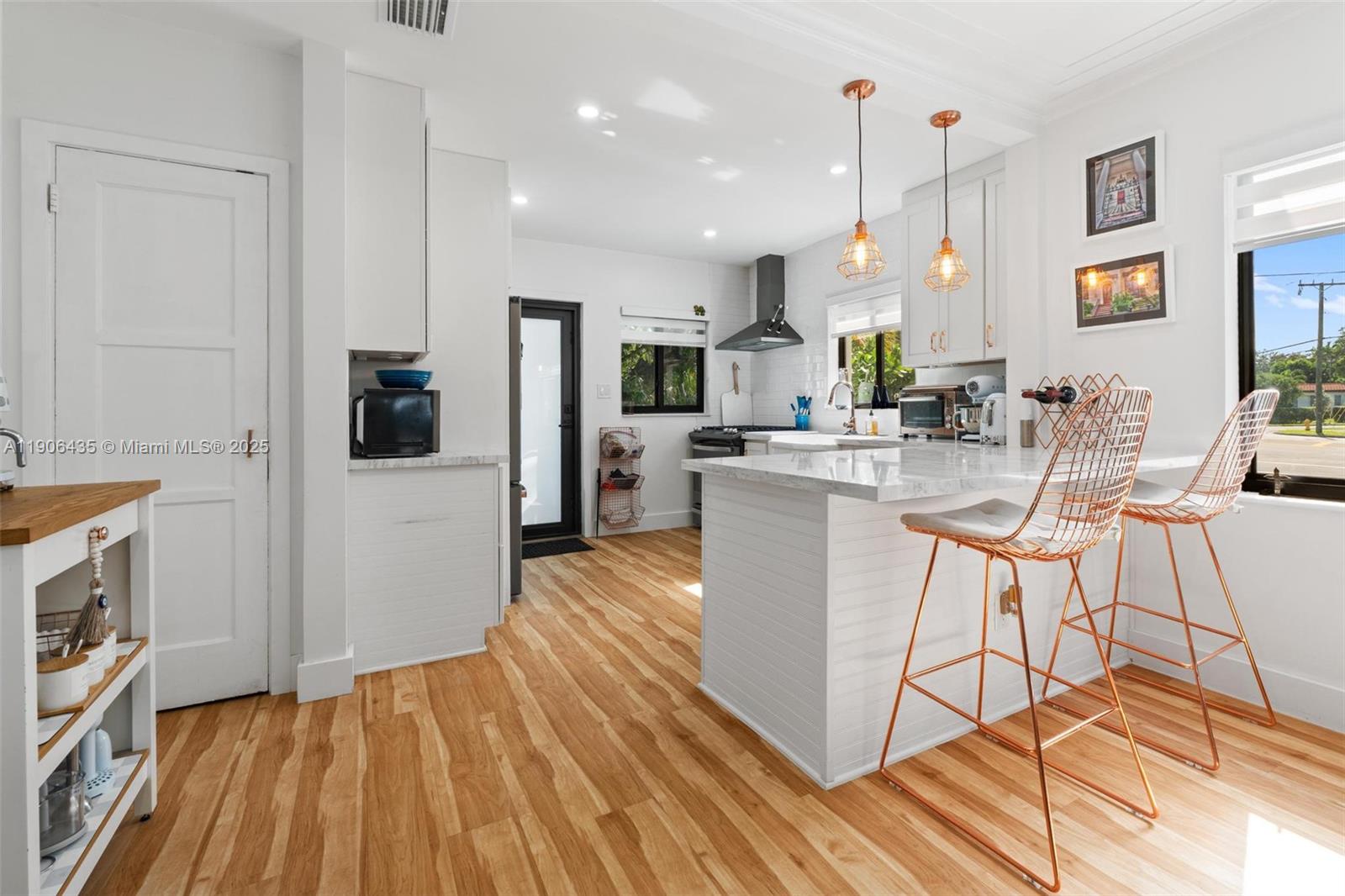 EAST SHENANDOAH - Residential