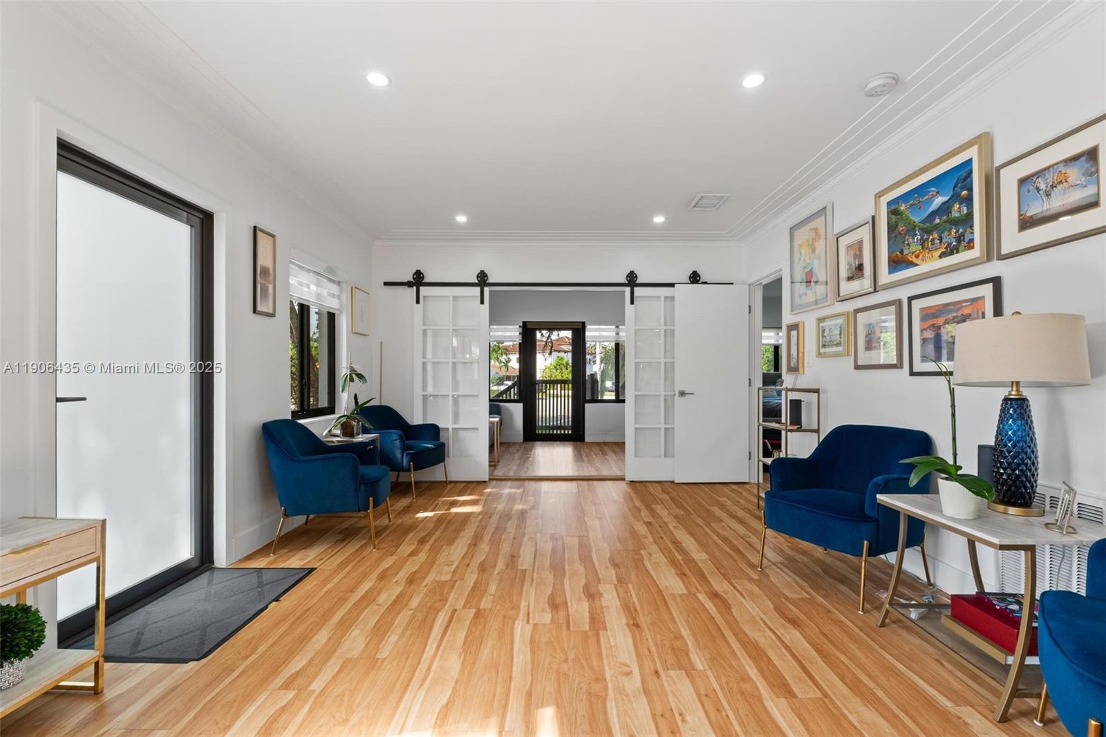 EAST SHENANDOAH - Residential