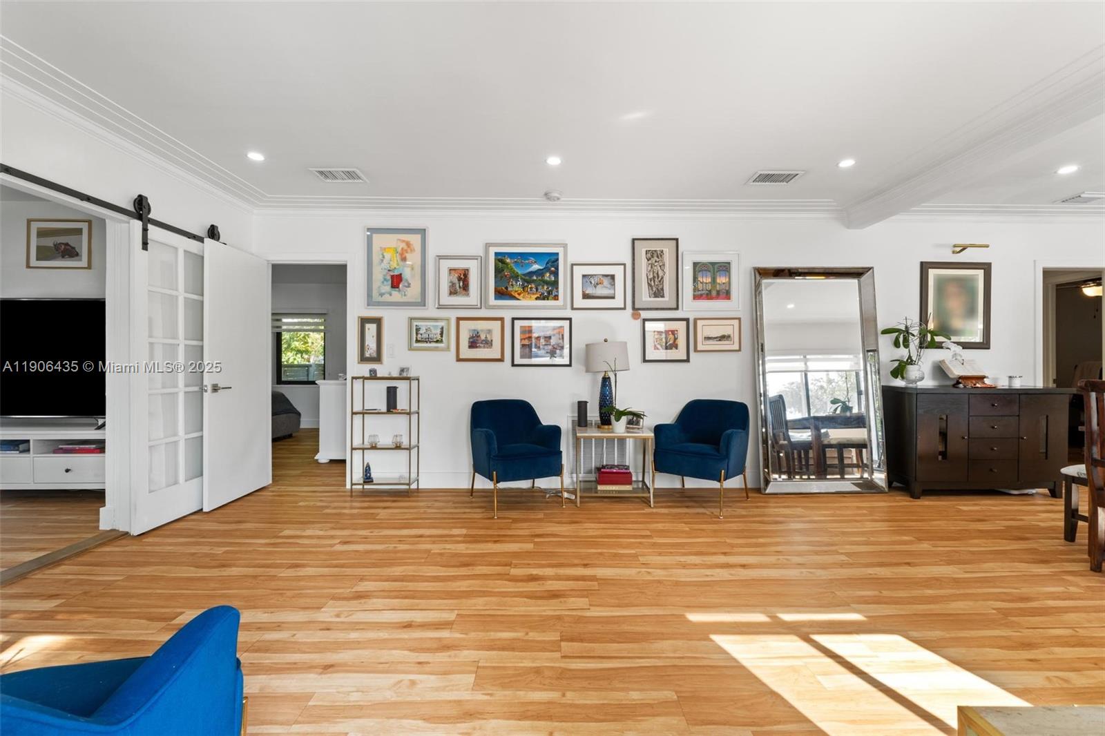 EAST SHENANDOAH - Residential