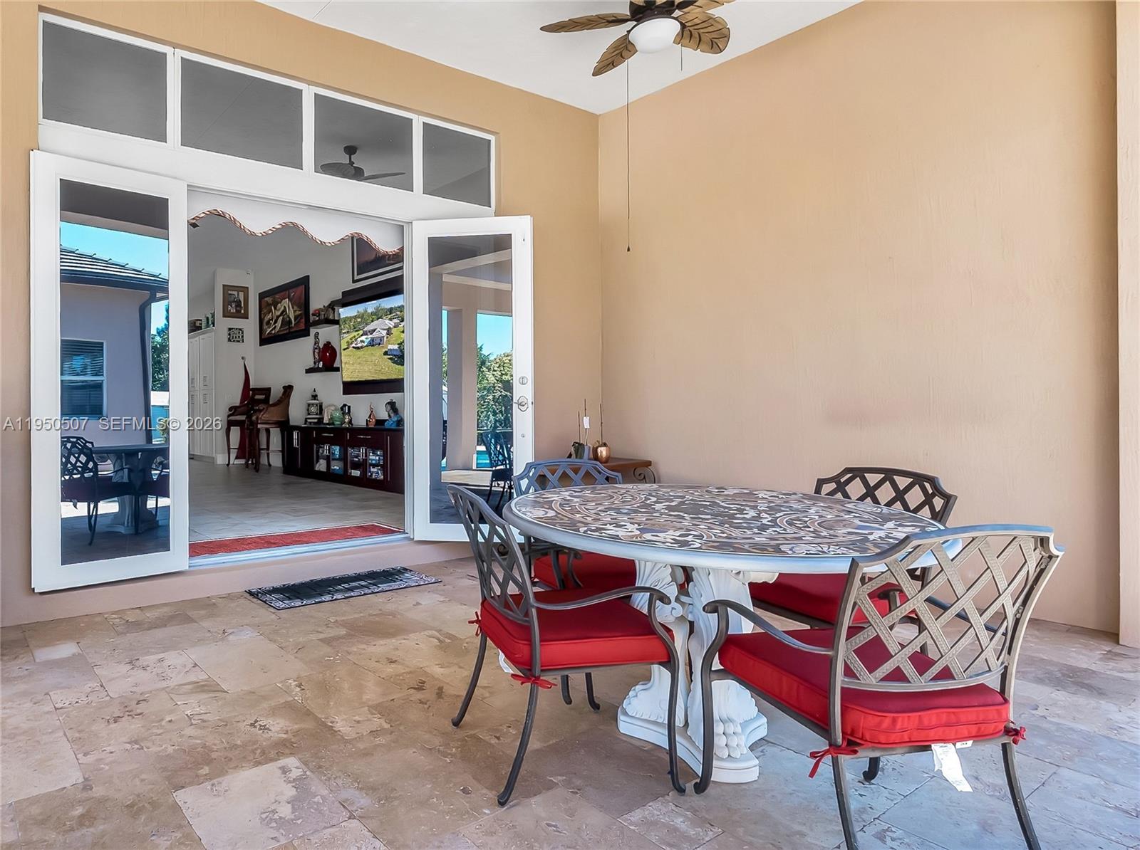 COUNTRY CLUB RANCHES SEC - Residential