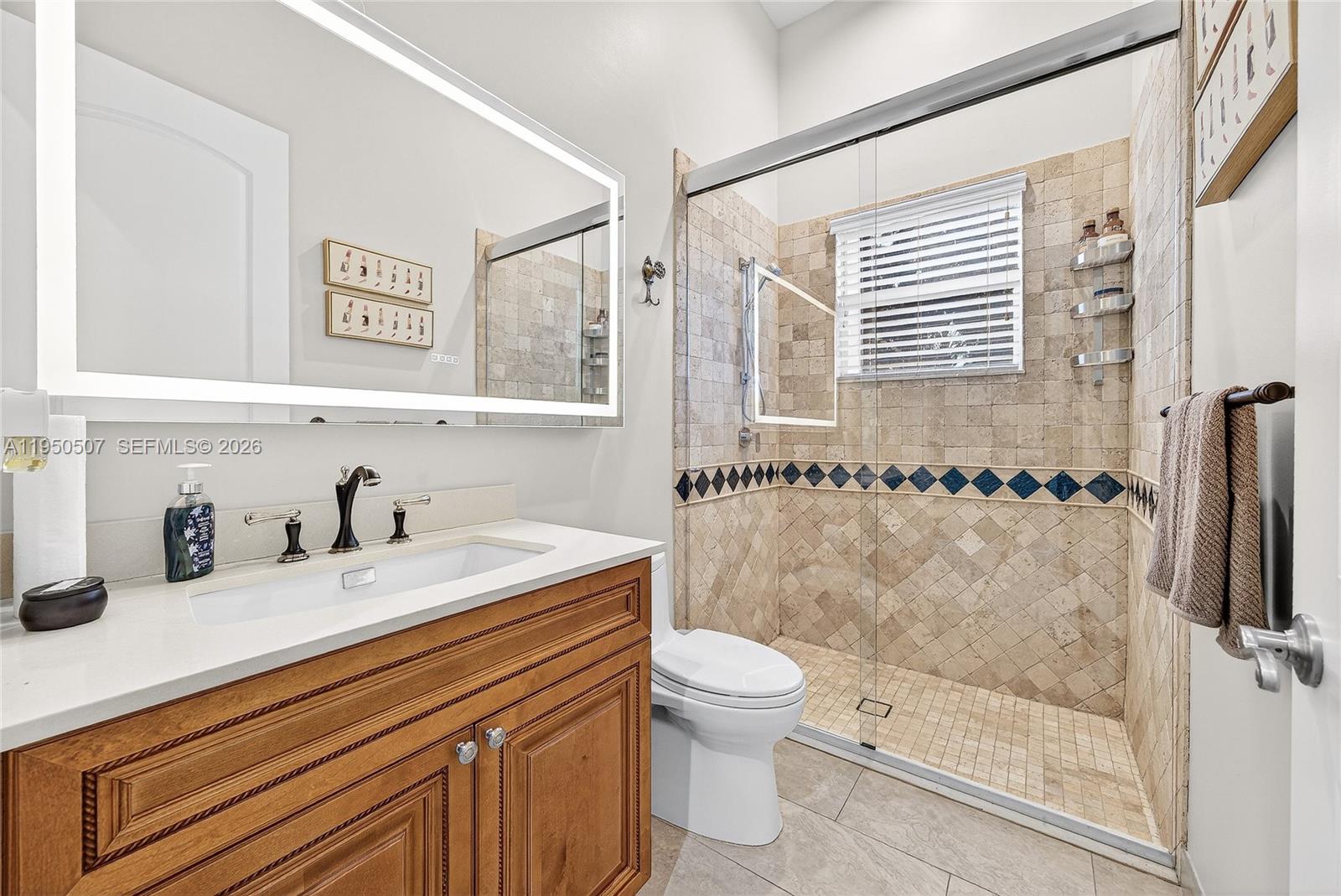 COUNTRY CLUB RANCHES SEC - Residential